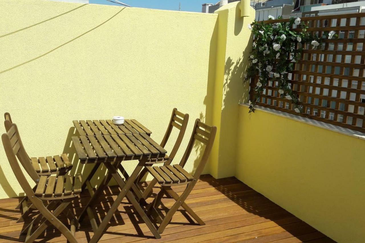 Modern Cosy Flat With Terrace In Campo De Ourique. Daire Lisboa Dış mekan fotoğraf
