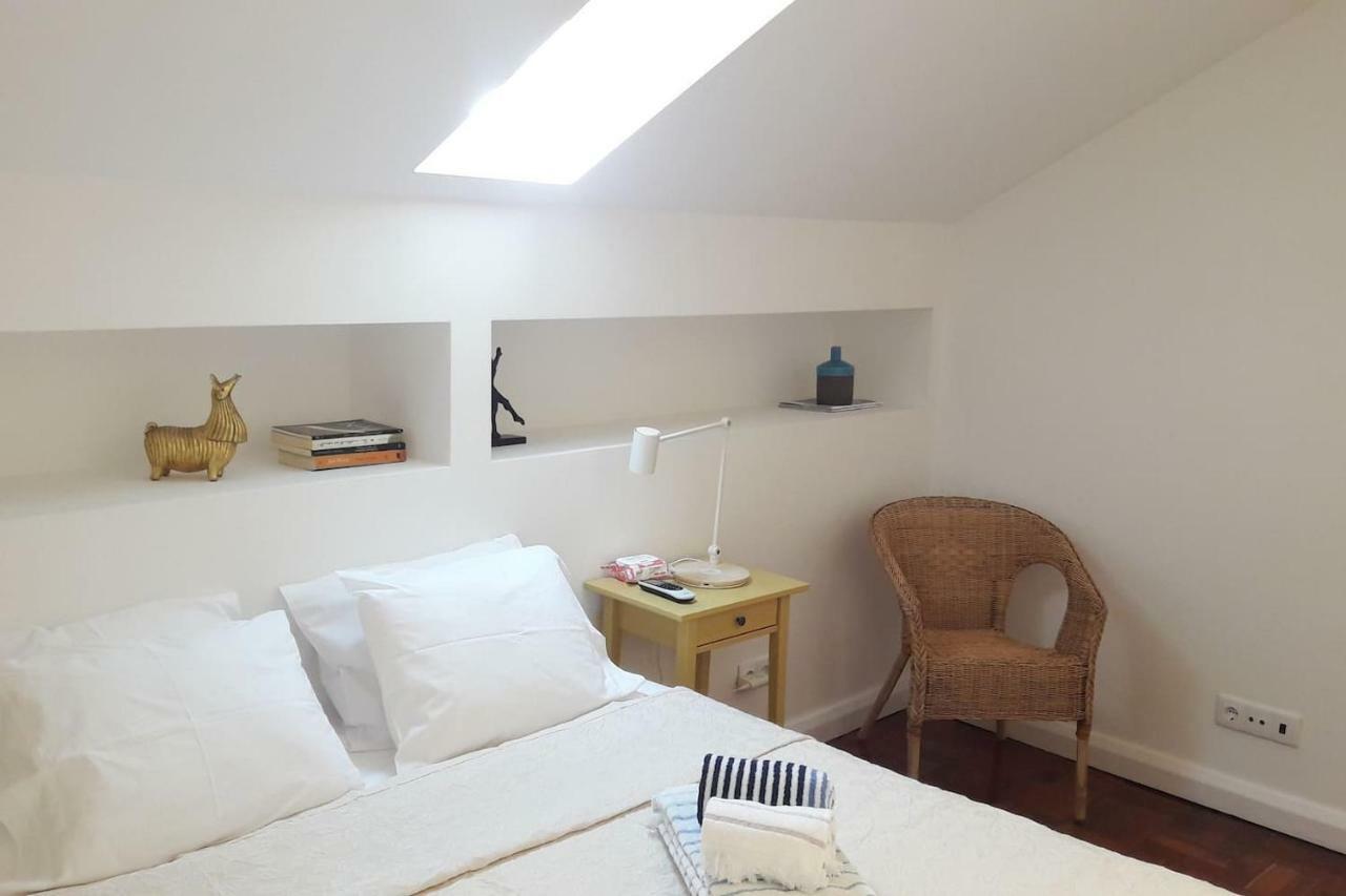 Modern Cosy Flat With Terrace In Campo De Ourique. Daire Lisboa Dış mekan fotoğraf